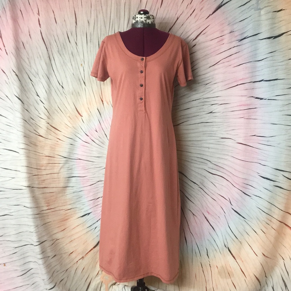 Mauve short sleeved dress